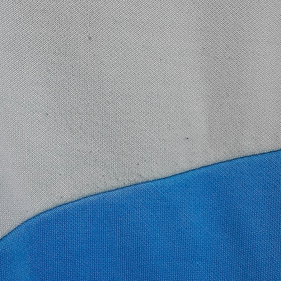 Avia - XL - Blue and Green Zip up Sweatshirt - Picture 5 of 7